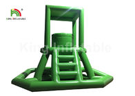 녹색 16.41 FT 팽창식 물 장난감 PVC 사다리를 가진 상승 근위 기병 연대 탑