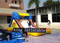 7 x 3m 아이를 위한 귀여운 팽창식 물 미끄럼 황색 플라토 PVC 방수포 수영장 활주