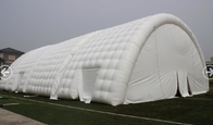 야외 대형 붓기용 이벤트 파티 차고 헝가리 쉼터 텐트 거대 붓기용 터널 건물