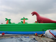 다채로운 공룡 주제 수영장과 호수를 위한 팽창식 물 공원
