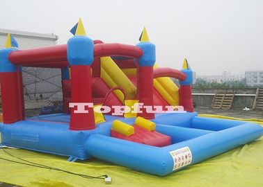 플라스틱 공 구덩이를 가진 1개의 결합 뛰어오르는 성곽 점프 그리고 활주에 대하여 20ft 팽창식 4